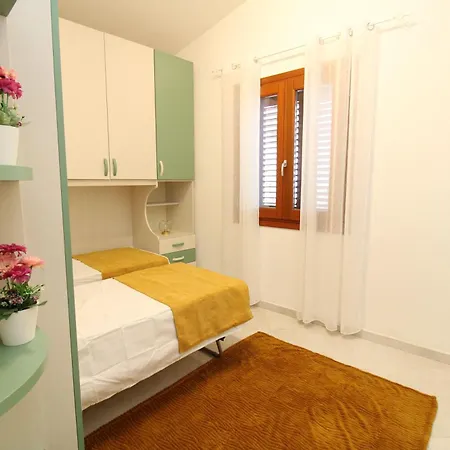 La-dolce-vita-holiday-home Apartamento La Caletta